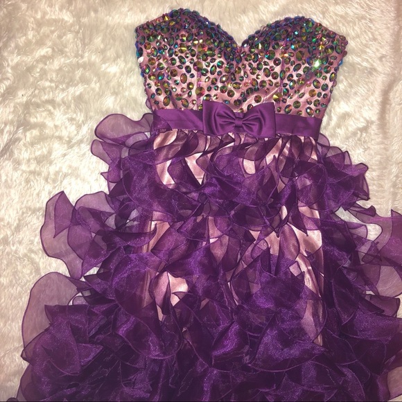 Sherri Hill Prom Dress - Picture 6 of 8